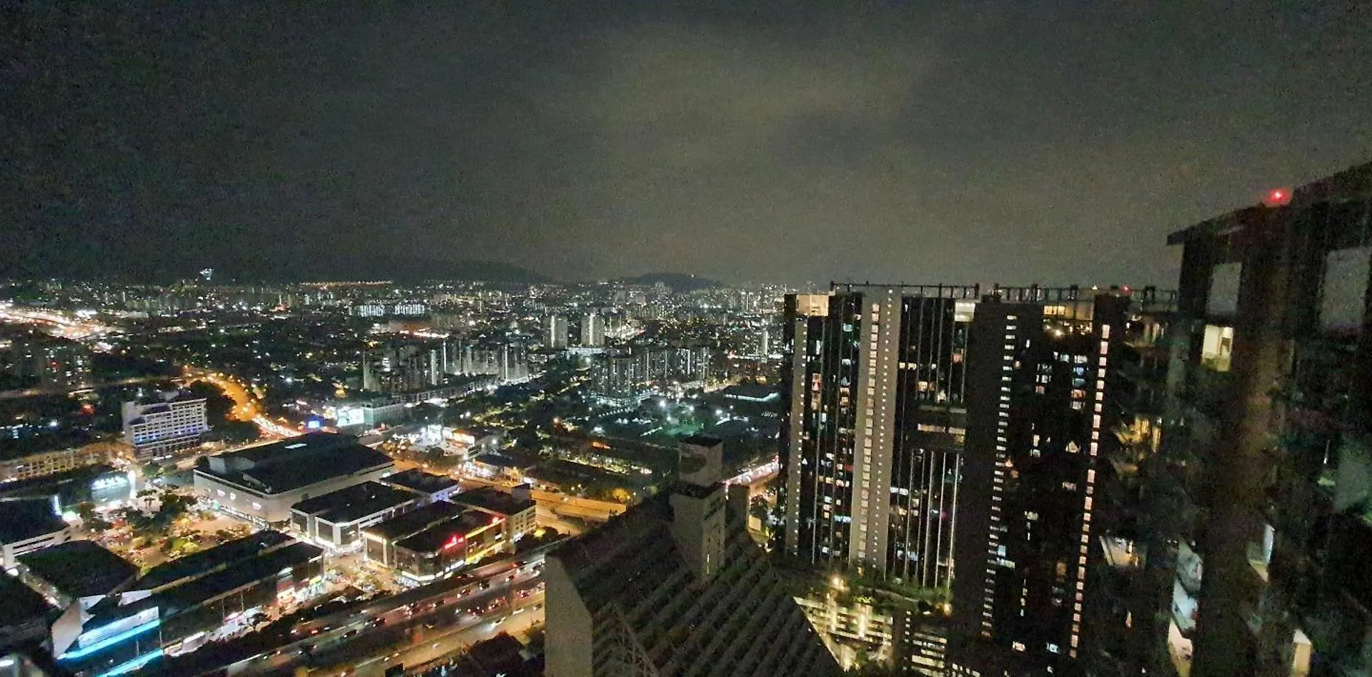 The Elements Ampang Infinity Pool Apartment Kuala Lumpur