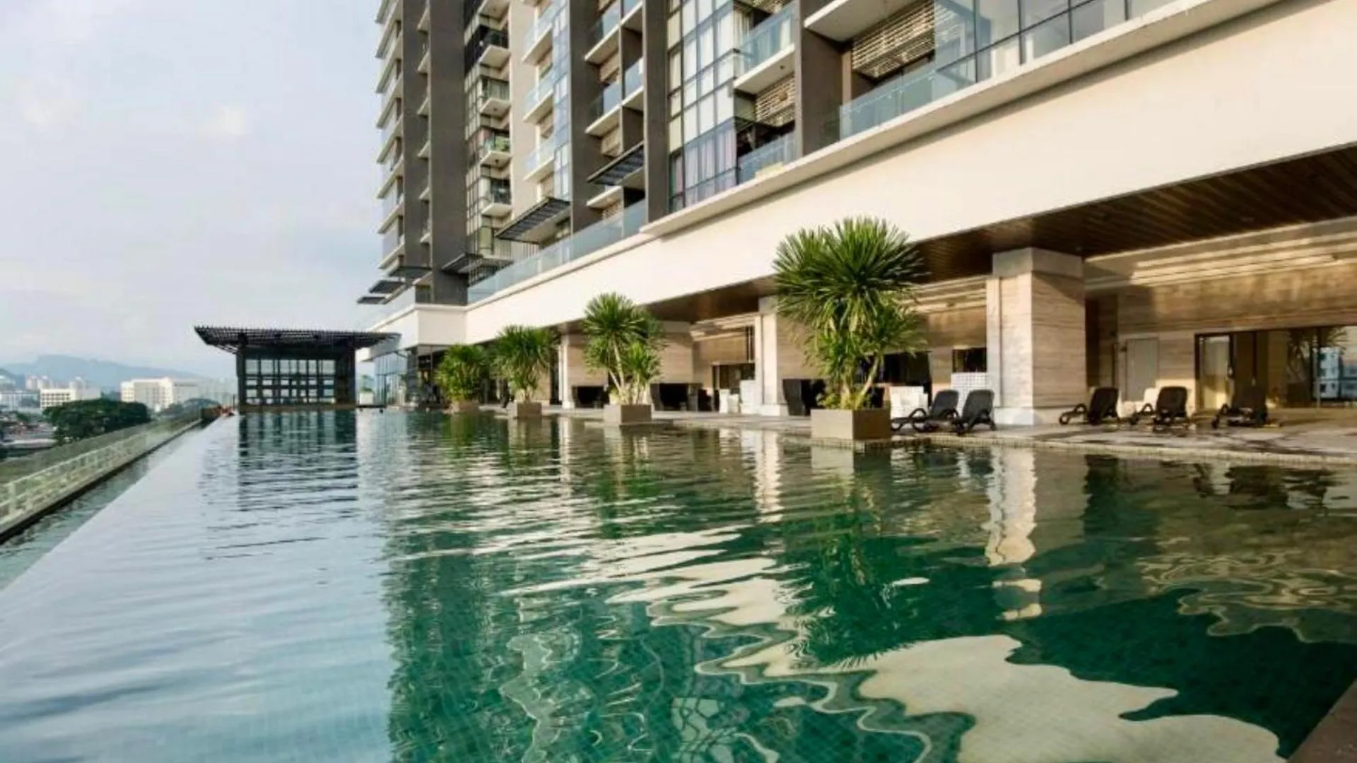 The Elements Ampang Infinity Pool Apartment Kuala Lumpur