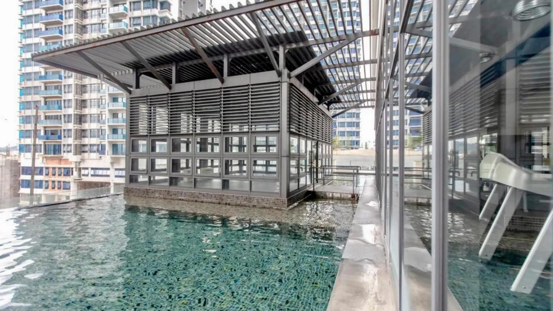 The Elements Ampang Infinity Pool Apartment Kuala Lumpur